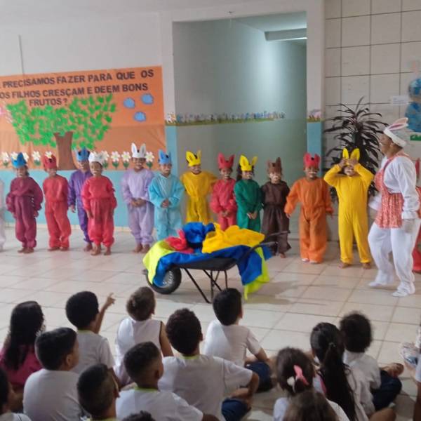 para-celebrar-pascoa-escola-municipal-cristalino-realiza-passeio-e-piquenique-com-alunos (3).jpeg